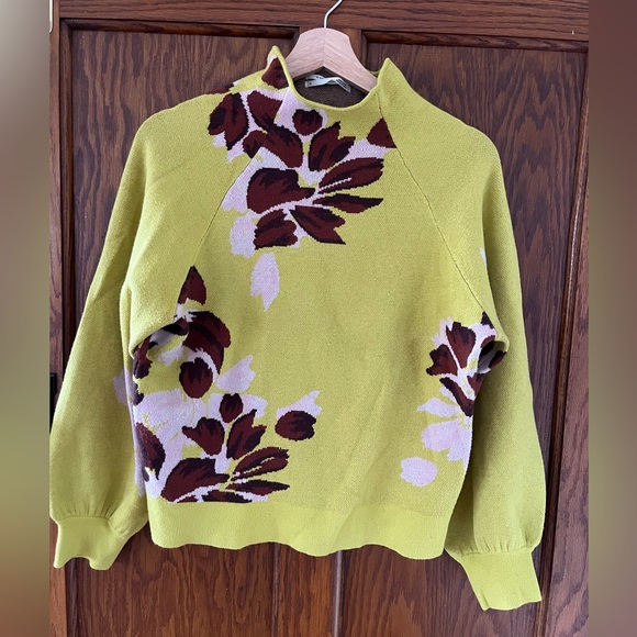 Anthropologie Beatriz Mock Neck Floral Sweater in Chartreuse size S VGC - Picture 4 of 15